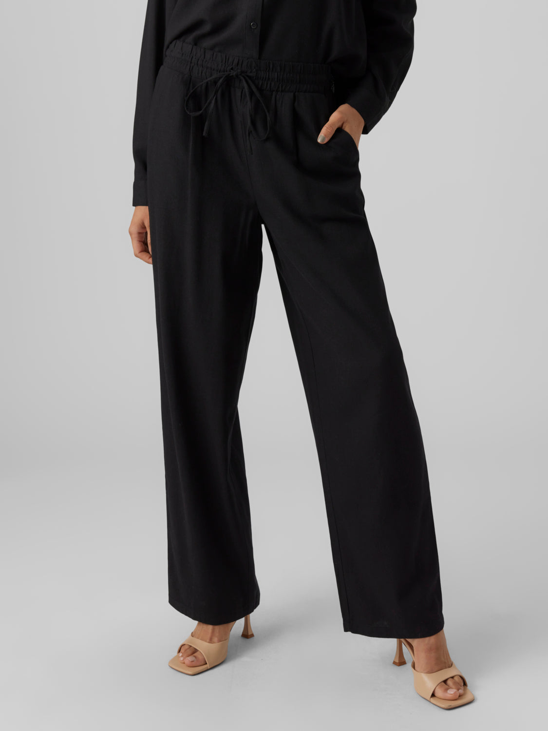 VMJESMILO Pants - Black
